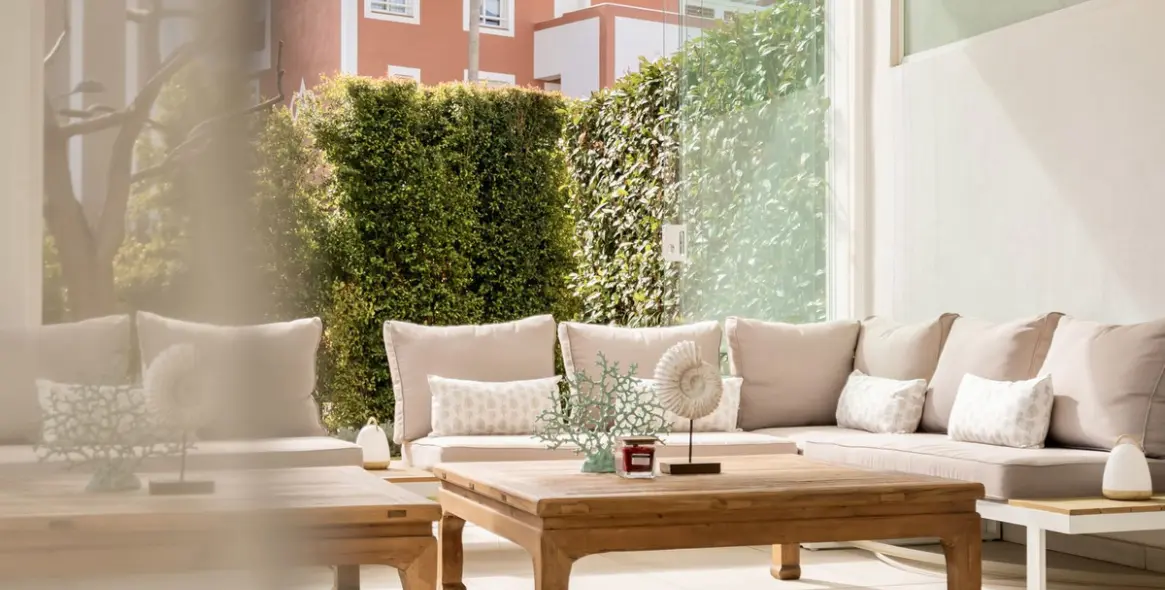 Sale of ground floor apartment in El Paraiso 8