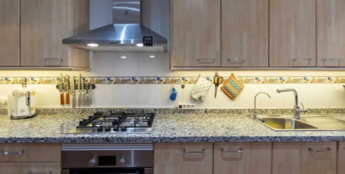 Sale of middle floor apartment in San Pedro de Alcántara 8