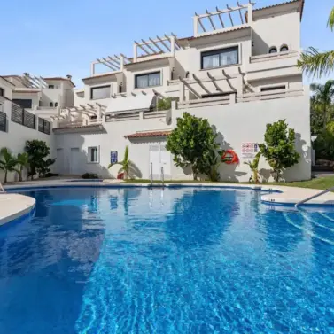 Продажа таунхауса в El Paraiso