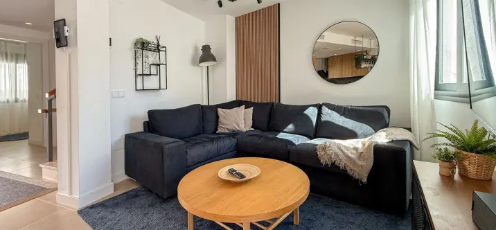 Продажа таунхауса в El Paraiso 3