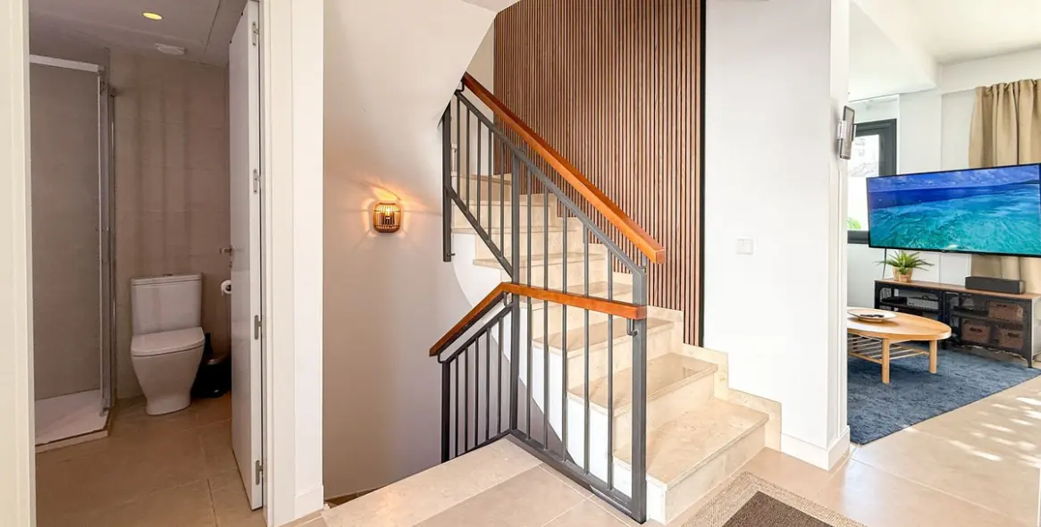 Продажа таунхауса в El Paraiso 22