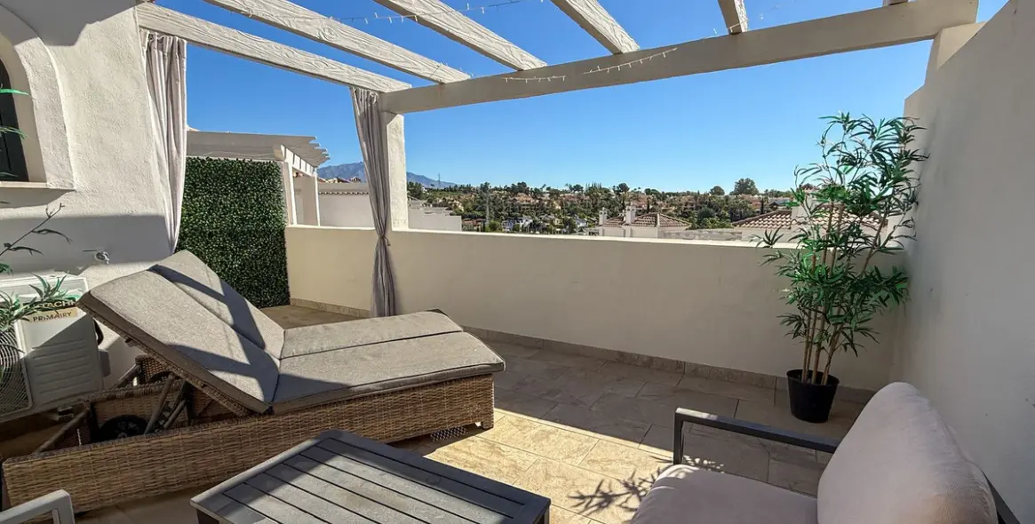 Продажа таунхауса в El Paraiso 33