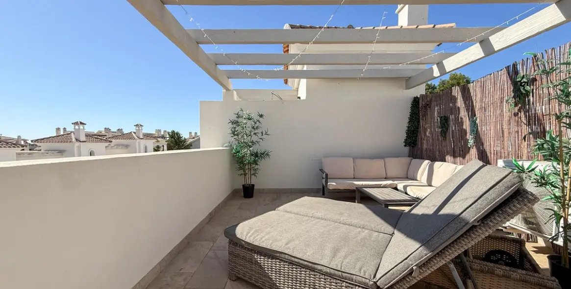 Продажа таунхауса в El Paraiso 34