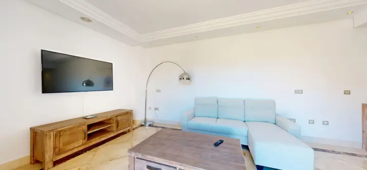 Apartamento en planta media R5152066 2