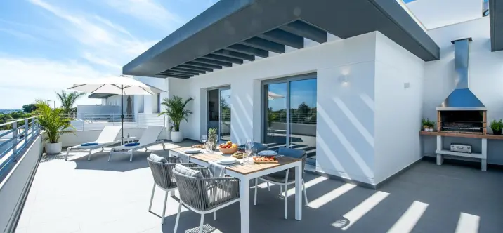 Sale of penthouse in Valle Romano 3