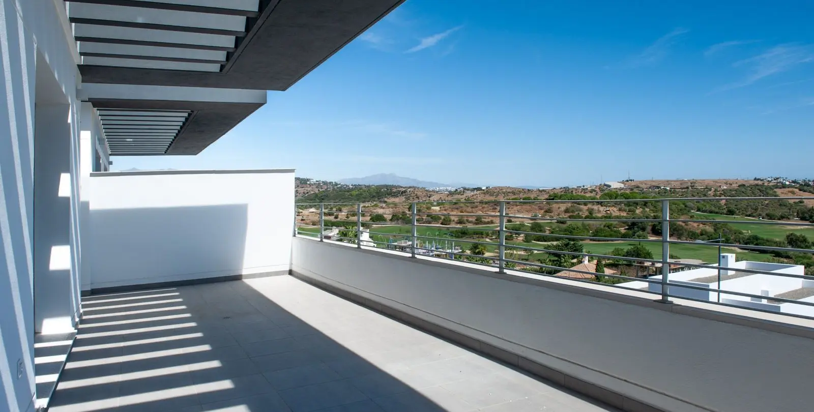 Продажа пентхауса в Estepona 3