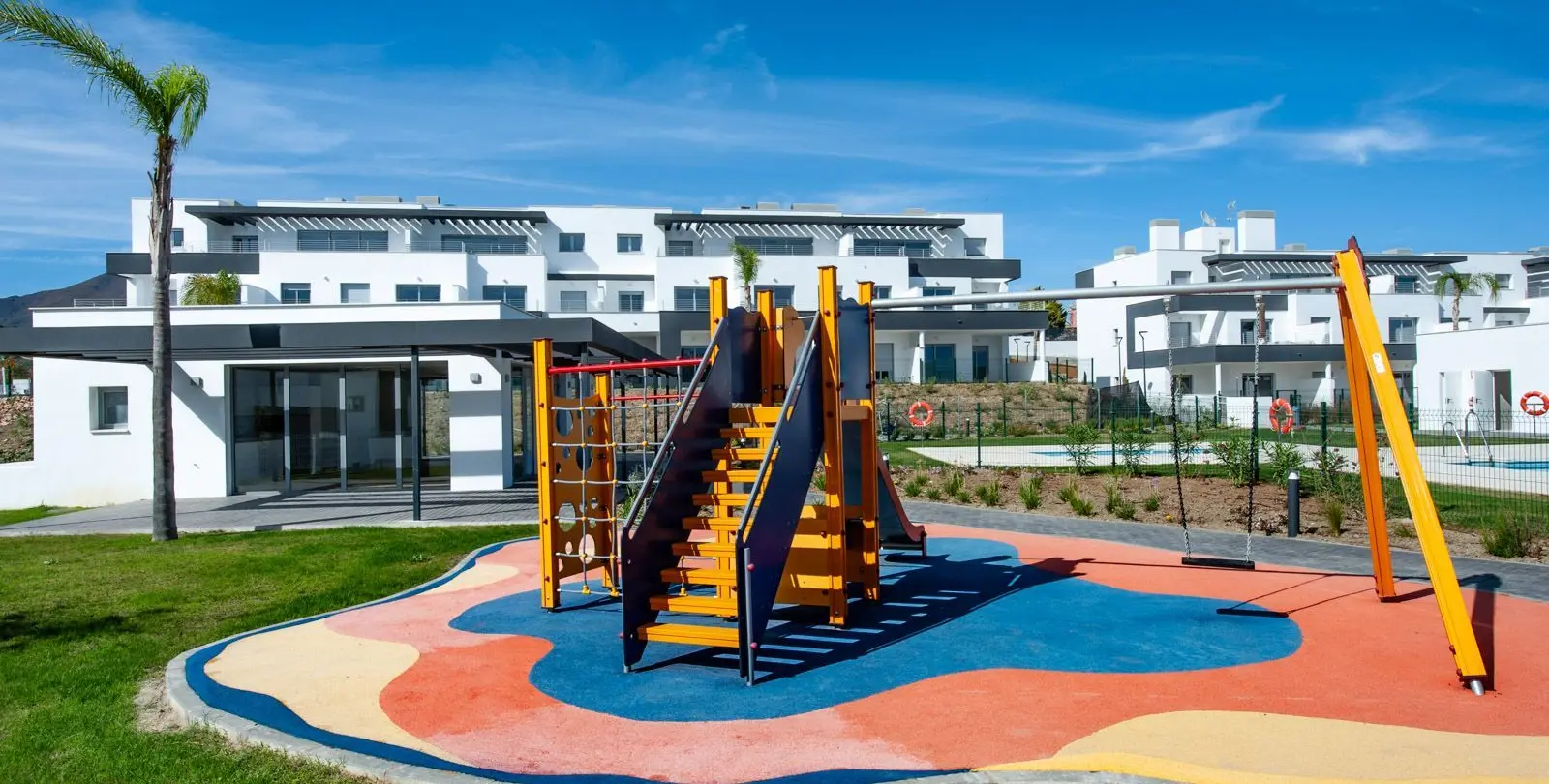 Продажа пентхауса в Estepona 22