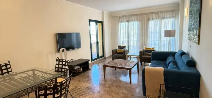 Sale of middle floor apartment in Cortijo Blanco 4