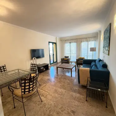 Sale of middle floor apartment in Cortijo Blanco