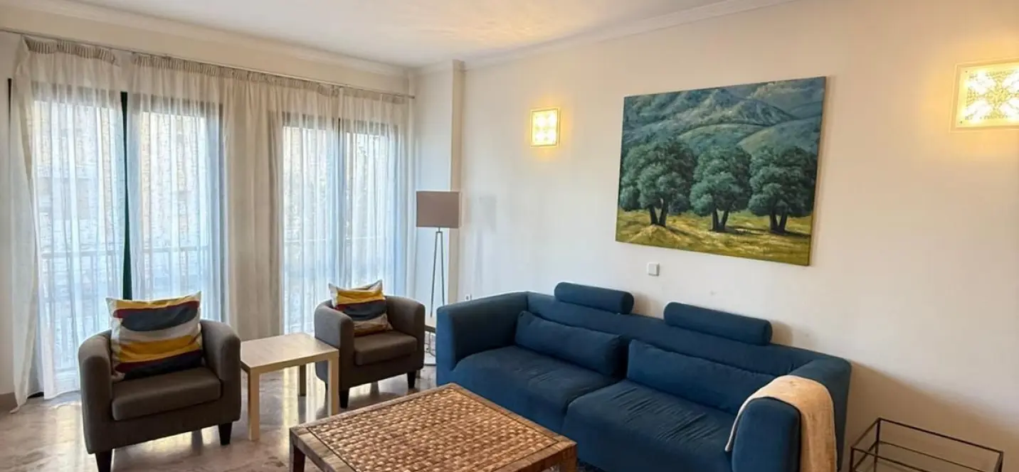 Sale of middle floor apartment in San Pedro de Alcántara 1