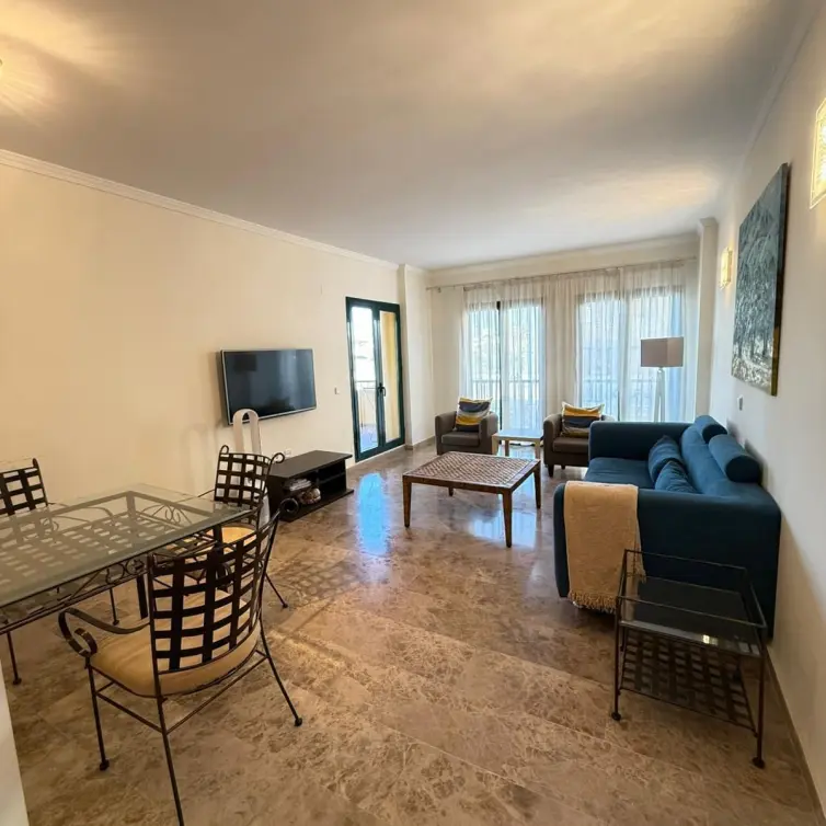 Sale of middle floor apartment in San Pedro de Alcántara