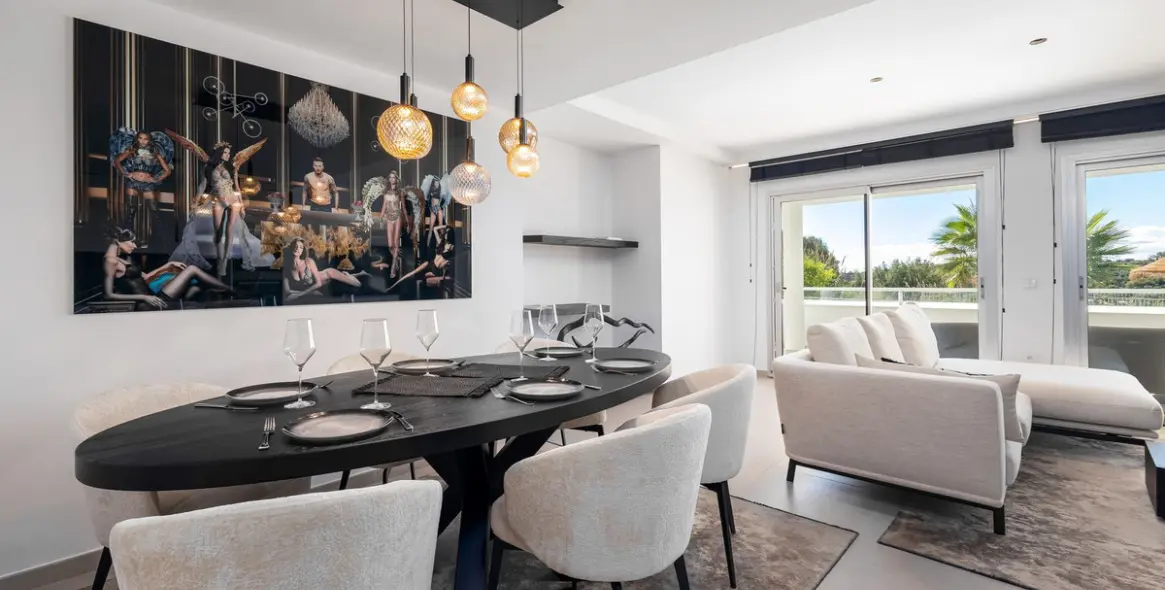 Sale of ground floor apartment in Cancelada 2