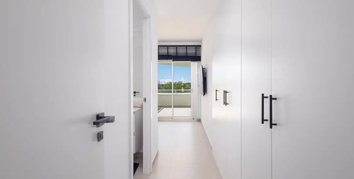 Sale of ground floor apartment in Cancelada 12