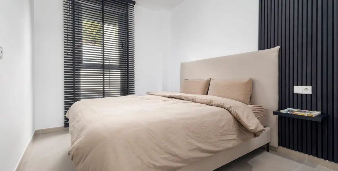 Sale of ground floor apartment in Cancelada 14