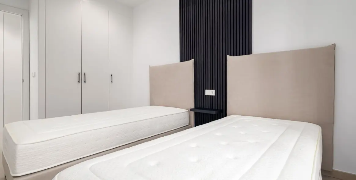 Sale of ground floor apartment in Cancelada 19