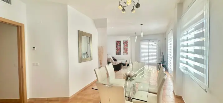 Продажа двухуровневого пентхауса в Marbella 2