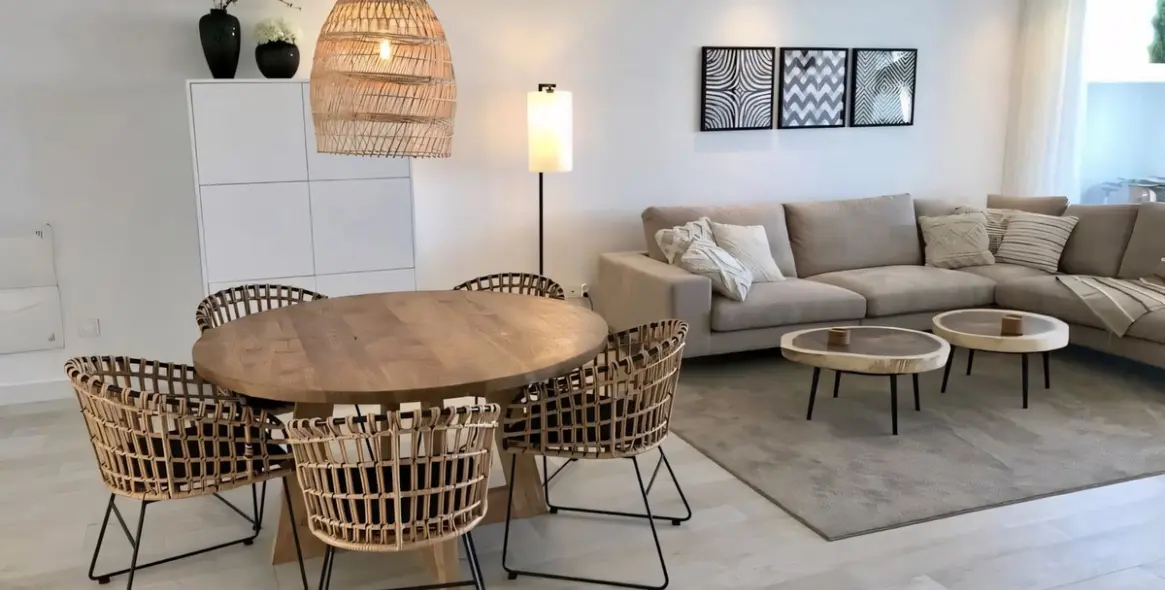 Sale of ground floor apartment in Casares 7
