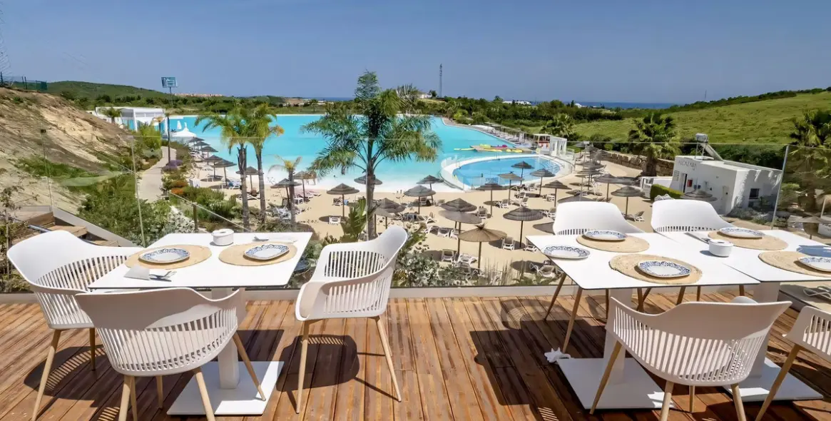 Sale of ground floor apartment in Casares 30