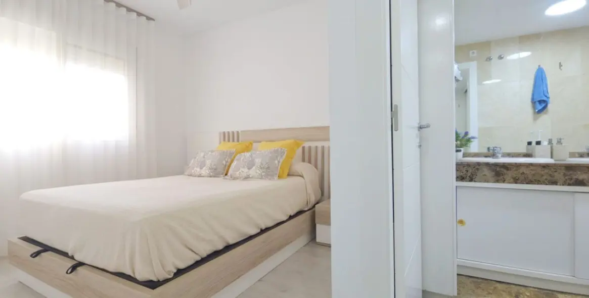 Sale of penthouse in Benalmadena Costa 15