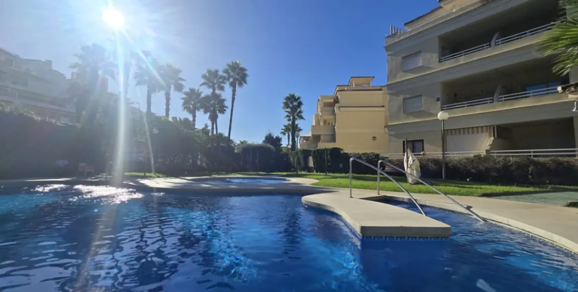 Venta de ático en Benalmadena Costa 26