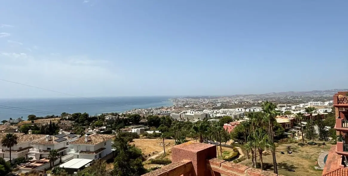 Venta de ático dúplex en Fuengirola 2