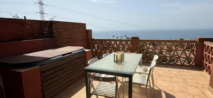 Продажа двухуровневого пентхауса в Fuengirola 2