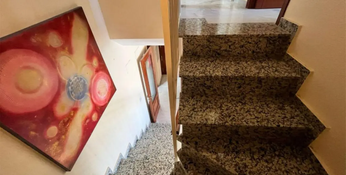 Sale of penthouse duplex in Marbella 10