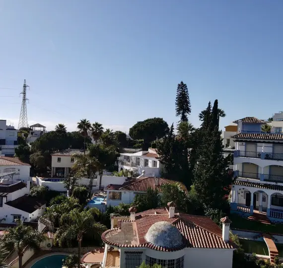 Sale of residential plot in Nueva Andalucía