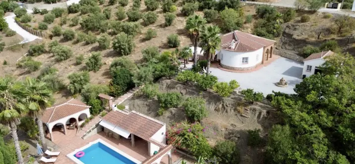 Venta de villa independiente en Canillas de Albaida 0
