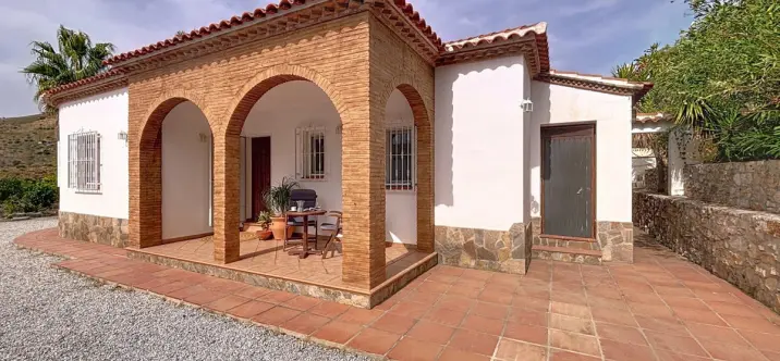 Venta de villa independiente en Canillas de Albaida 4