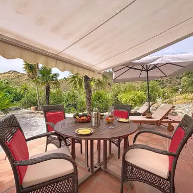 Sale of detached villa in Canillas de Albaida