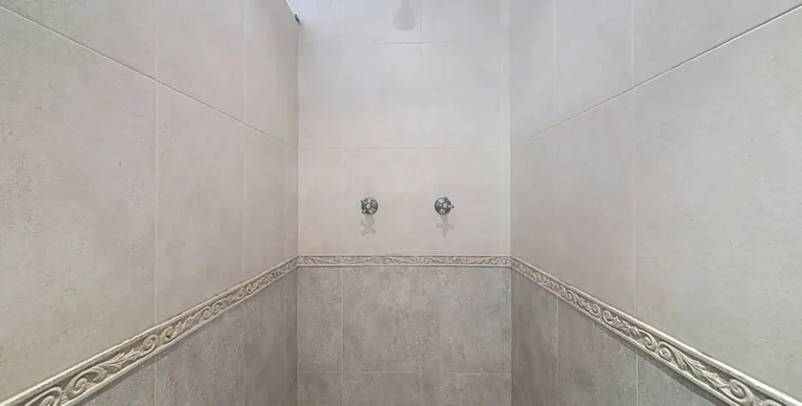 Продажа  отдельно стоящей виллы в Canillas de Albaida 29
