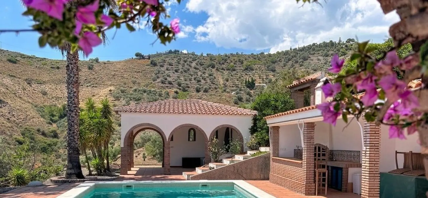 Venta de villa independiente en Canillas de Albaida 0