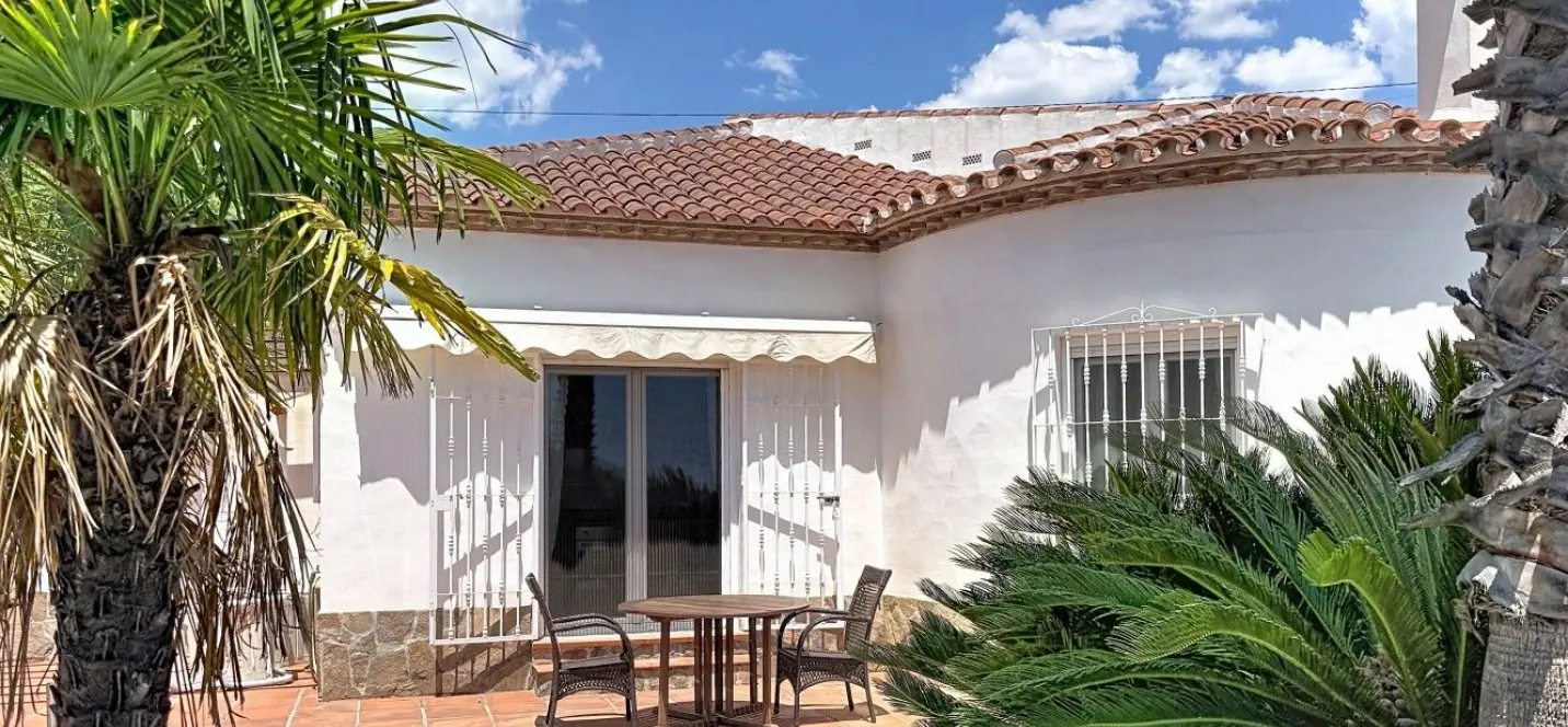 Venta de villa independiente en Canillas de Albaida 2
