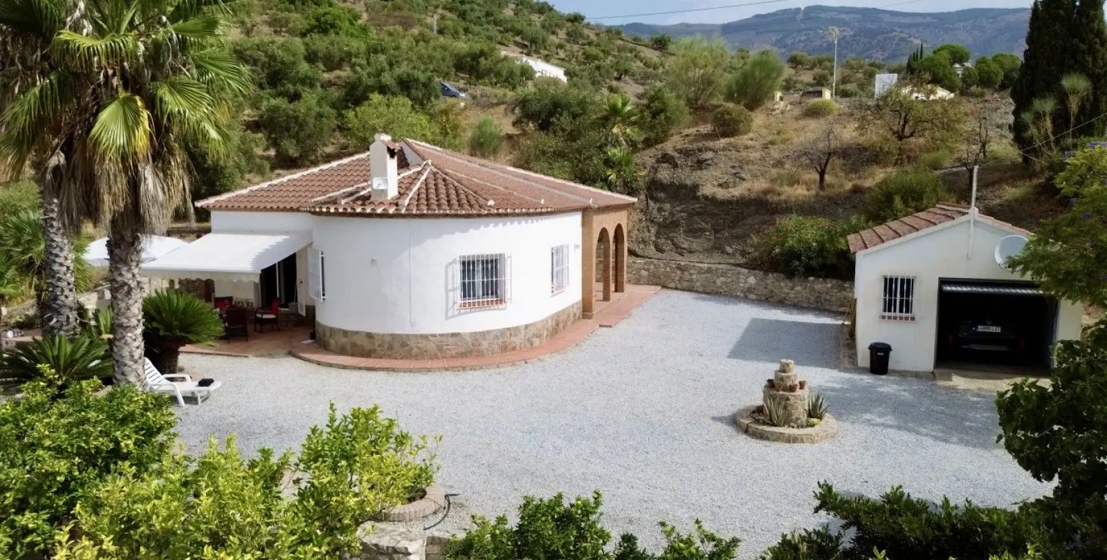 Venta de villa independiente en Canillas de Albaida 43