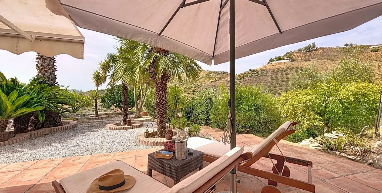 Venta de villa independiente en Canillas de Albaida 50