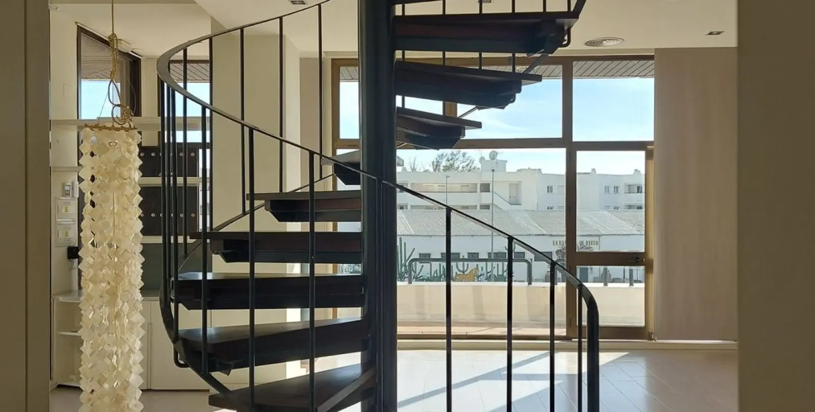 Sale of office in Guadalmina Baja 2