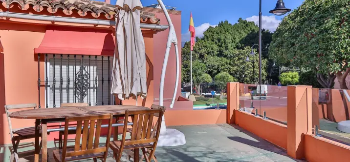 Продажа дома на две семьи в Mijas 1