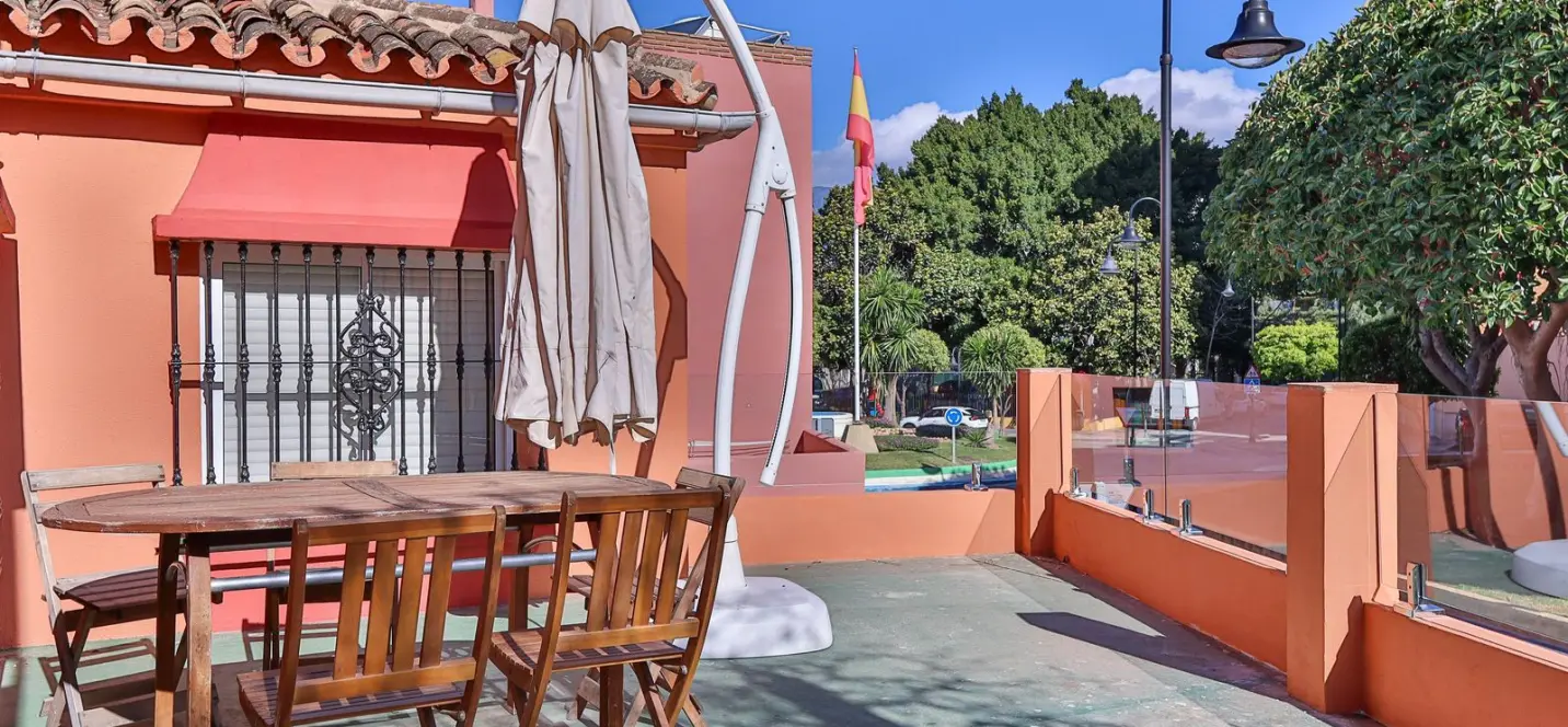 Продажа дома на две семьи в Mijas 1