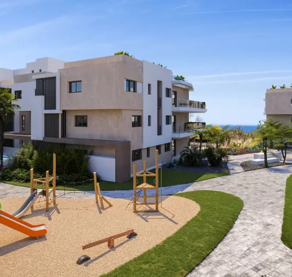 Продажа апартаментов на первом этаже в Estepona