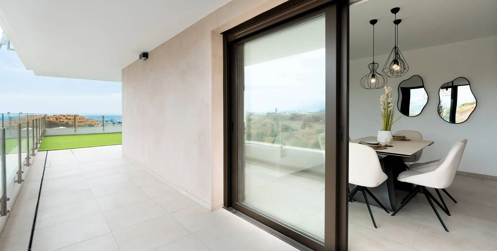 Venta de apartamento en planta baja en Estepona 35