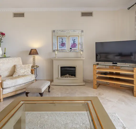 Apartamento en planta media R4992022