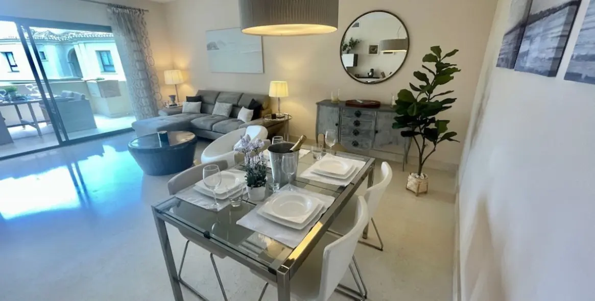 Продажа апартаментов на среднем этаже в Benahavís 8