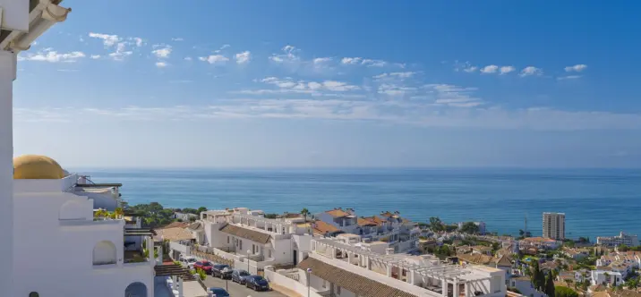 Sale of penthouse in Riviera del Sol 1