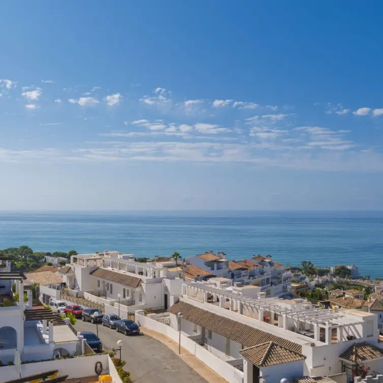 Sale of penthouse in Riviera del Sol