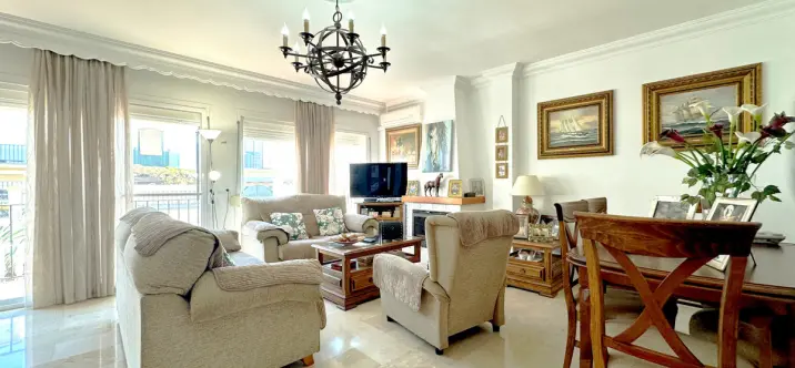 Продажа таунхауса в Estepona 1