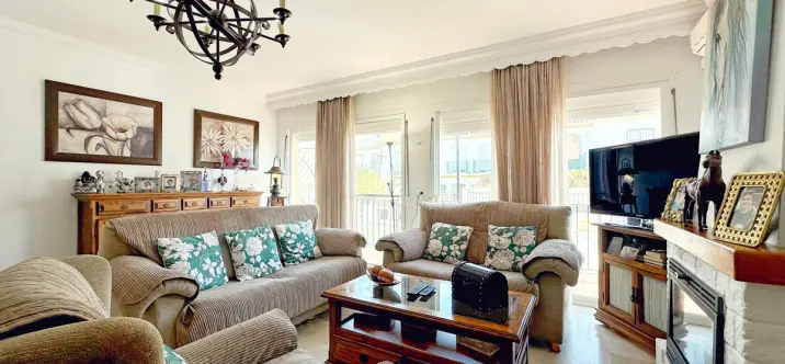 Продажа таунхауса в Estepona 2