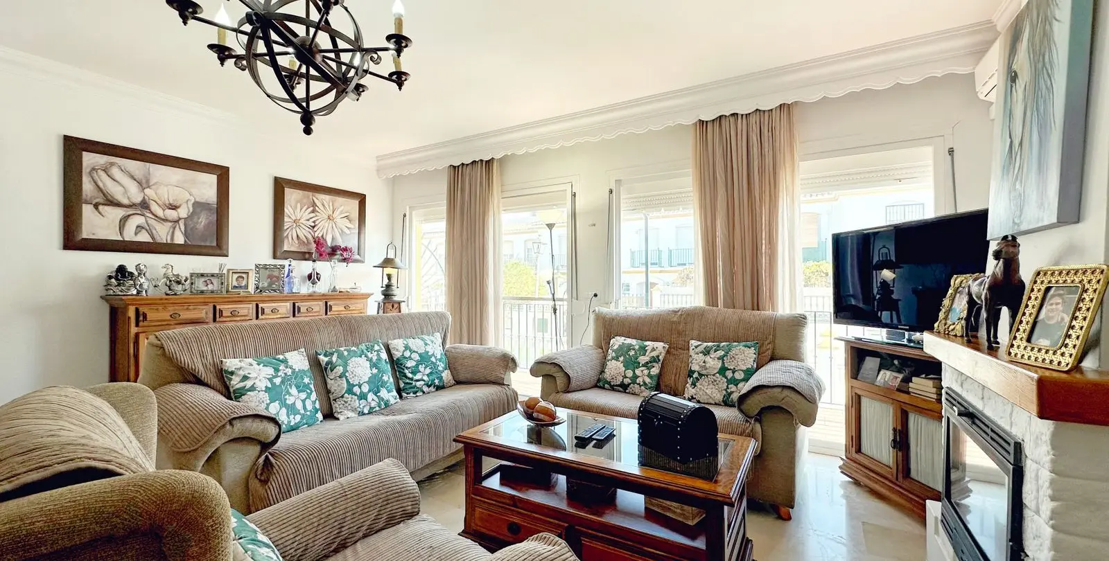 Продажа таунхауса в Estepona 3