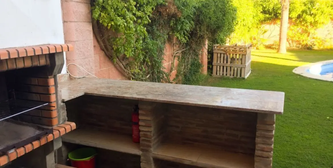 Sale of semi-detached house in Estepona 16