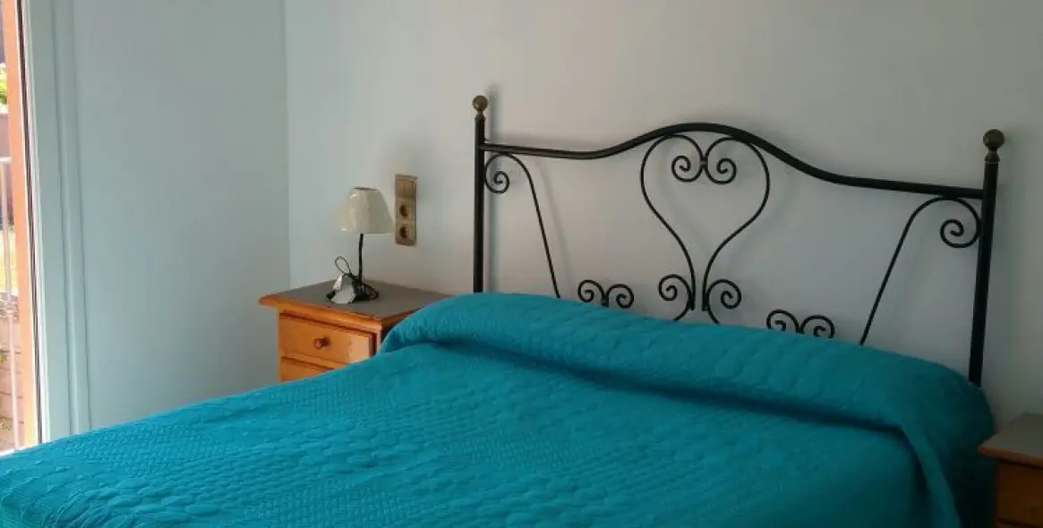 Продажа дома на две семьи в Estepona 23